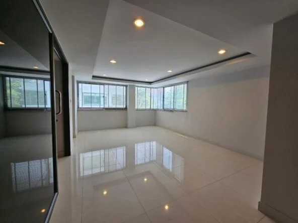 Jade-Height-Home-Ofiice-for-rent-or-sale-Rama-3-Sawasdee-Bangkok-Property
