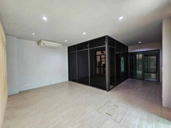 Jade-Height-Home-Ofiice-for-rent-or-sale-Rama-3-Sawasdee-Bangkok-Property