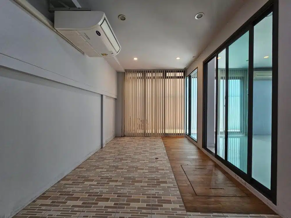 Jade-Height-Home-Ofiice-for-rent-or-sale-Rama-3-Sawasdee-Bangkok-Property
