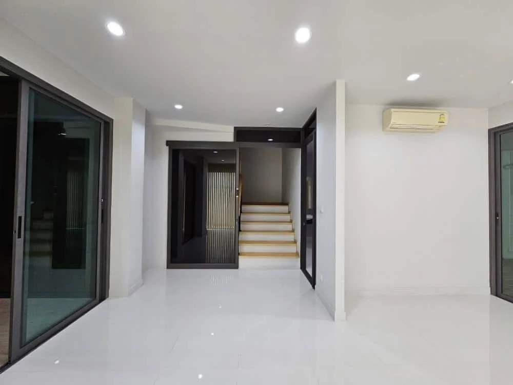 Jade-Height-Home-Ofiice-for-rent-or-sale-Rama-3-Sawasdee-Bangkok-Property
