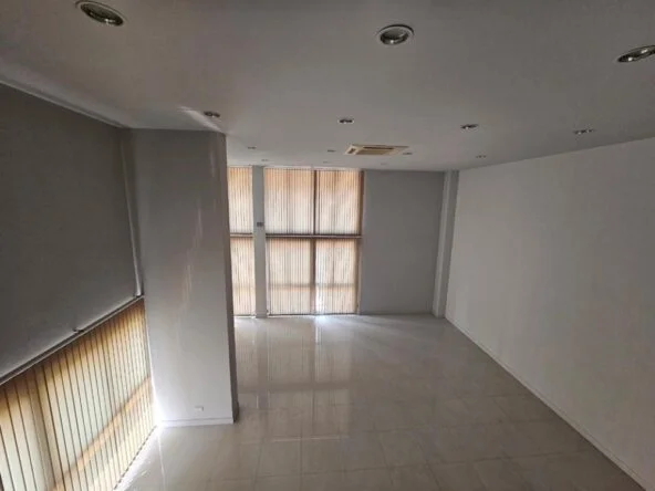 Jade-Height-Home-Ofiice-for-rent-or-sale-Rama-3-Sawasdee-Bangkok-Property