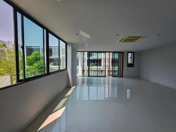 Jade-Height-Home-Ofiice-for-rent-or-sale-Rama-3-Sawasdee-Bangkok-Property