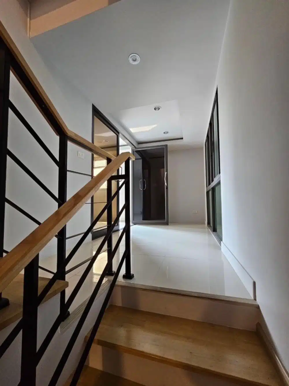 Jade-Height-Home-Ofiice-for-rent-or-sale-Rama-3-Sawasdee-Bangkok-Property