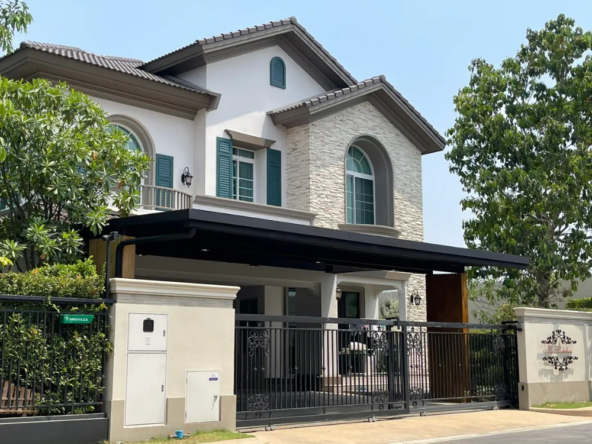 Luxurious-Tuscany-style-house-for-rent-Nantawan-Ramintra-Phaholyothin-50_Sawasdee-Bangkok-Property