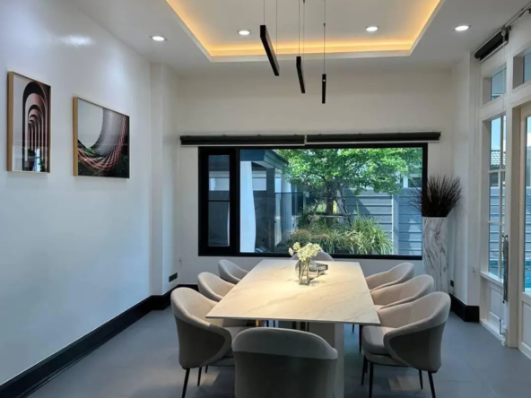 Luxury-Pool-Villa-for-rent-at-Thonglor-Sawasdee-Bangkok-Property